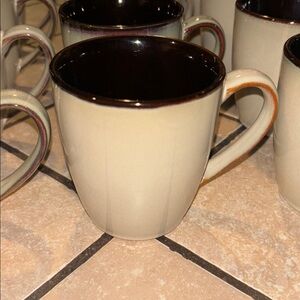Rustic Farmhouse Pfaltzgraff Cream and Dark Brown Mugs Set of 12